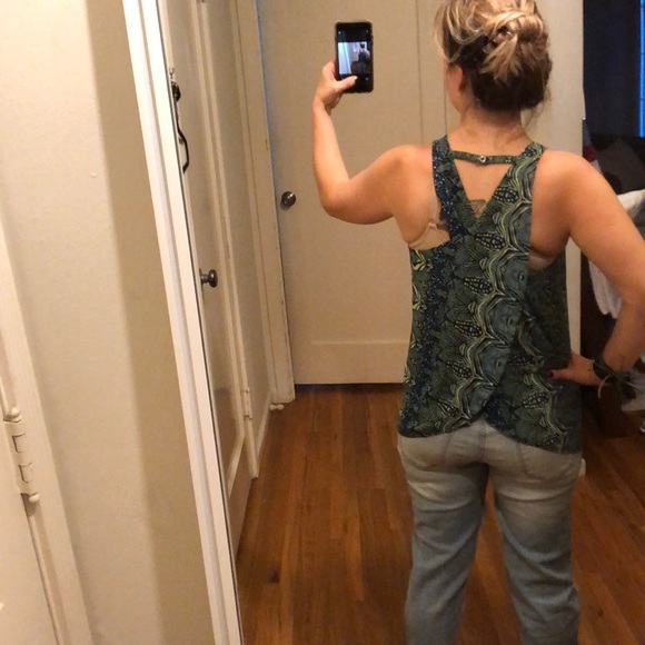 Batik style print top - Picture 4 of 5